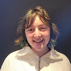 Frau  Laura Cinquegrani