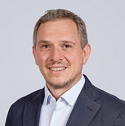 Herr PD Dr. Alexander Maier